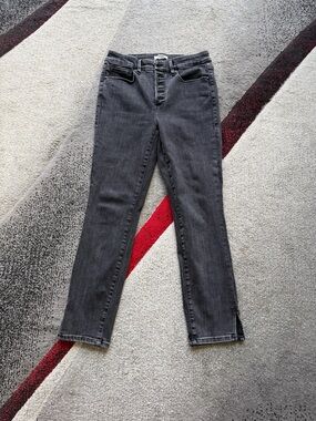 Good American Black Side Slit Skinny Ankle Jeans